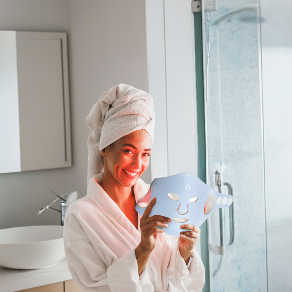 Summersale: Aduro Facial Mask + Free Aduro Palm V1